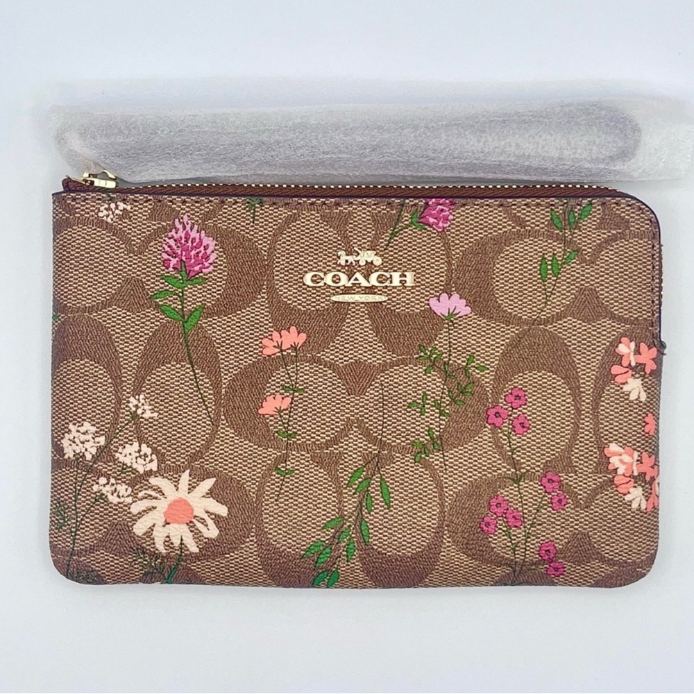Coach Corner Zip Wristlet In Signature Canvas With Wildflower Print - Picture 5 of 5